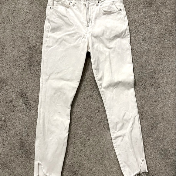 Good American Good Legs Crop White 10 - Picture 3 of 6